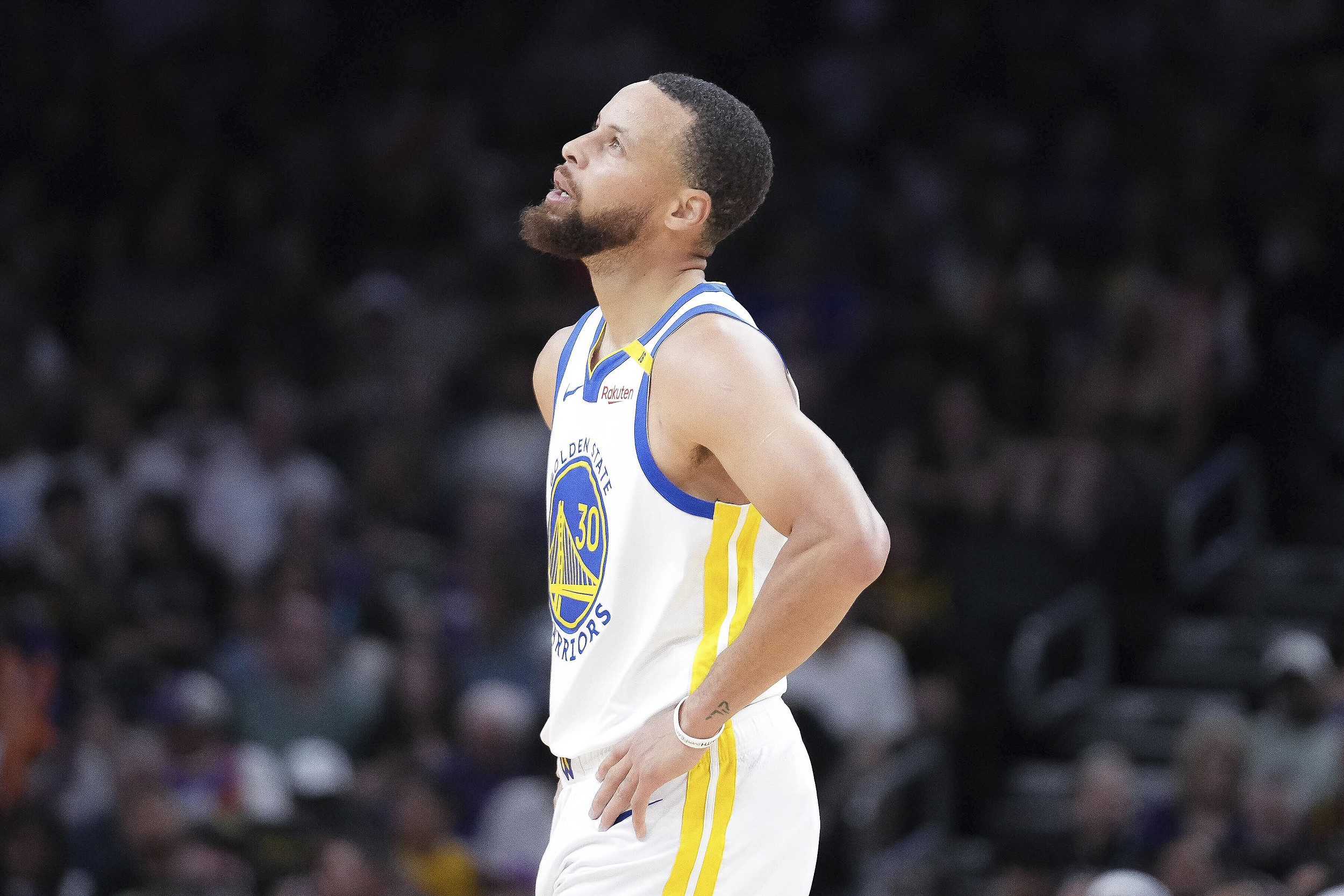 库里谈新赛季阵容的不确定性：只能控制你所能控制的，不能因此影响个人准备